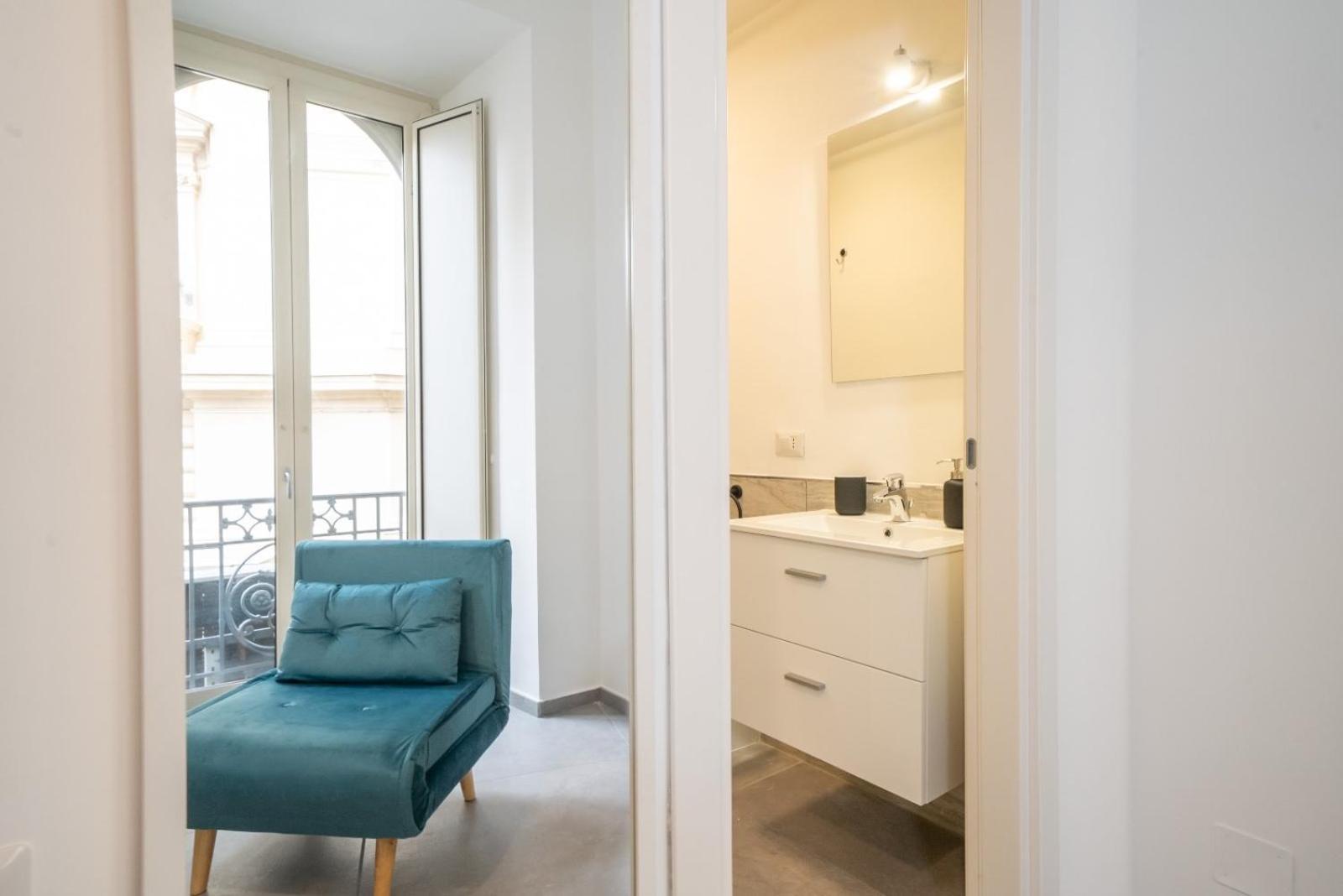 Bovio Boutique Studio Apartment Неаполь Экстерьер фото