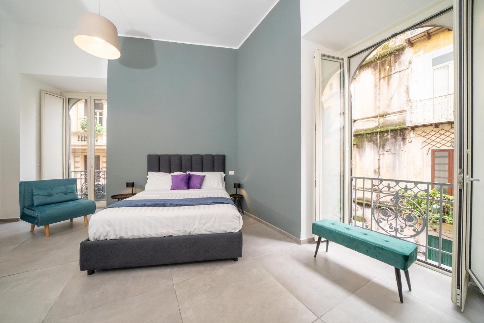 Bovio Boutique Studio Apartment Неаполь Экстерьер фото